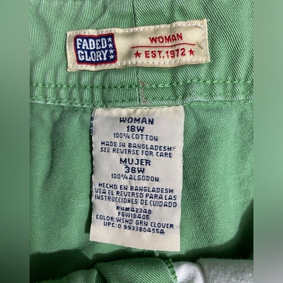 Faded Glory Pants Womens Plus Size 16W Green High Waisted Capris Front Pockets - Picture 3 of 4